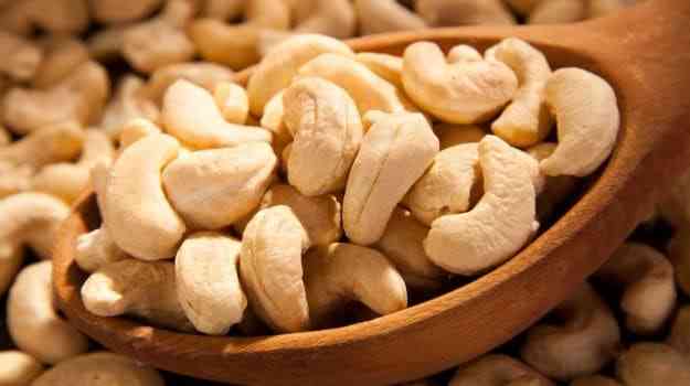 People who eat cashew nuts regularly are less likely to gain weight over time, and may even lose weight. - MirrorLog